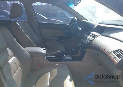 2009 Honda Accord 2.4 Ex-L z USA, uszkodzony, nr VIN 1HGCP26859A092281